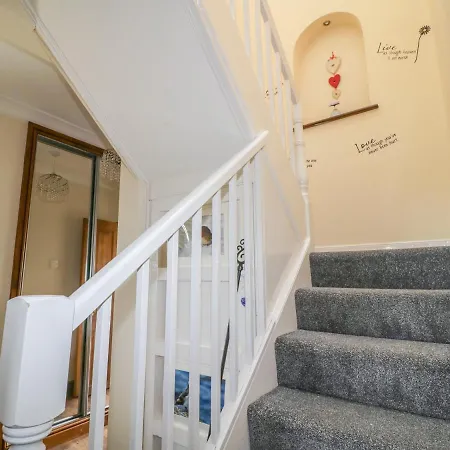 Bank House Holiday home *